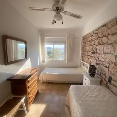 Penthouse 80qm, Zusaetzlich 80 Qm Private Terrasse, 60 M Zum Apartamento Dénia